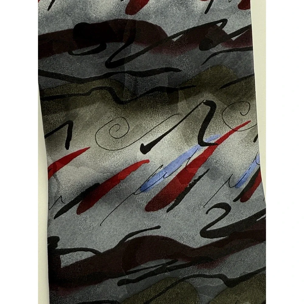 J. Garcia 1996 Happy Birthday Collection 18 100% Silk Gray Tie Apx. 59